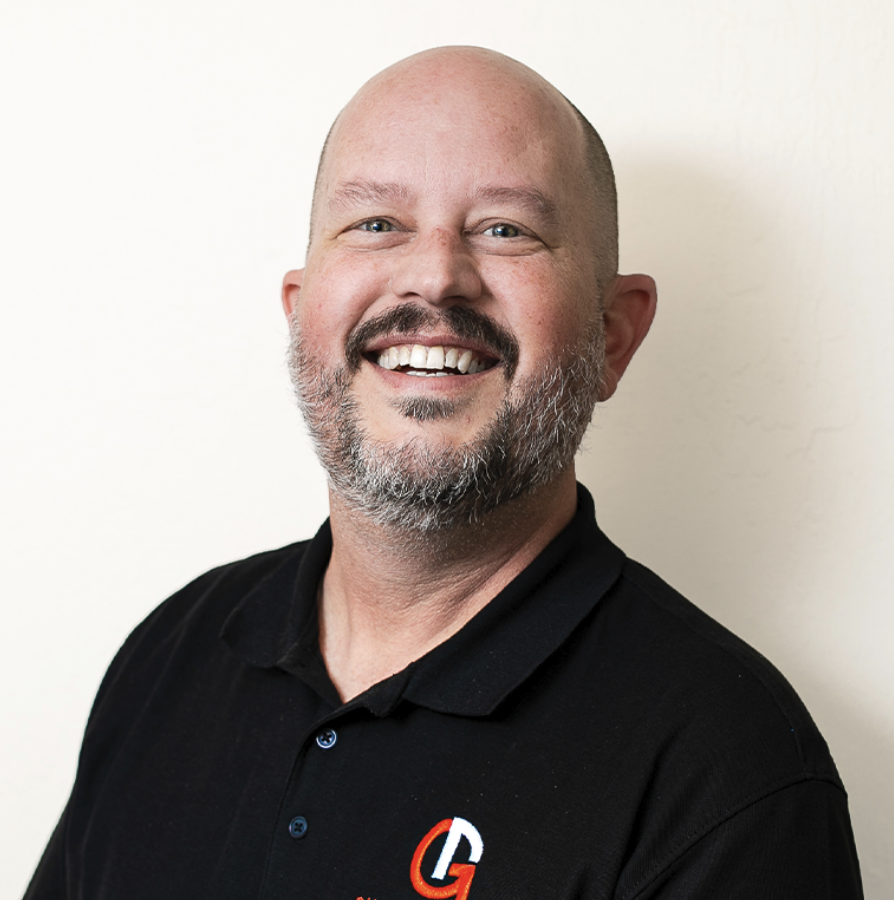 adam souza headshot