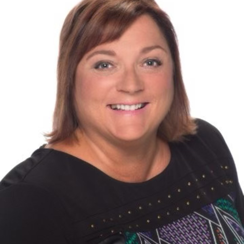claire pender headshot