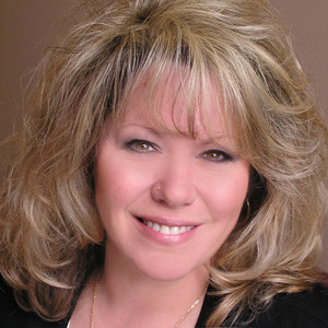 lorrie hellekson